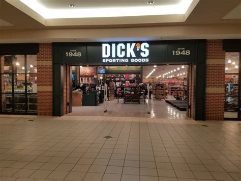 dick's sporting goods amherst